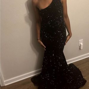 Black sequin off the shoulder prom dress!! #prom #prom2024 #bodycon #blackdress